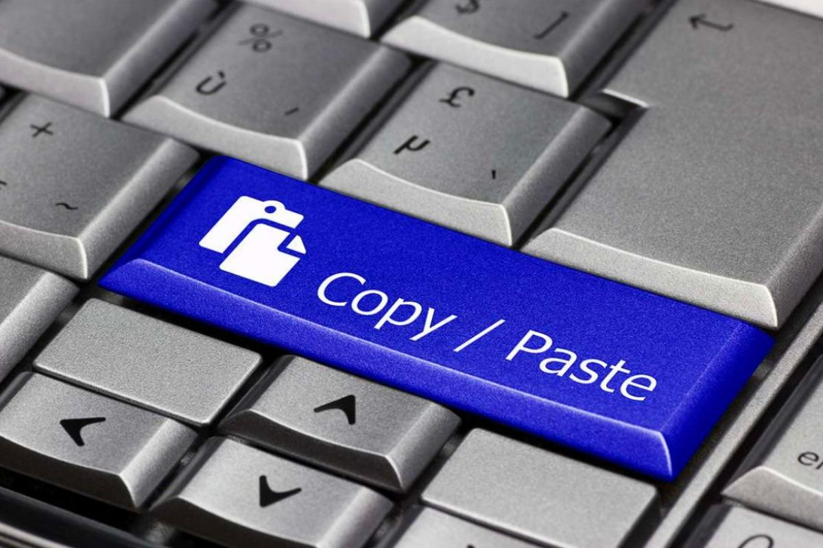 Copy trading includes both opportunities and risks