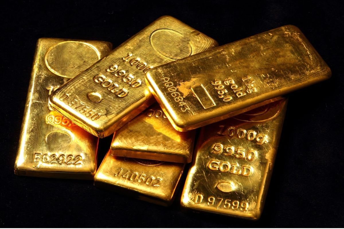 You can invest in gold in a variety of ways.